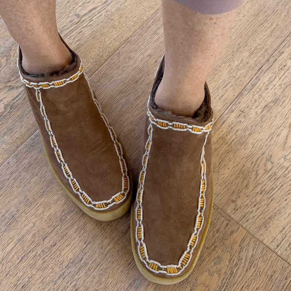Free People NEW laidback london Kotro Camel Suede Ankle Shearling Boot Cute❤️